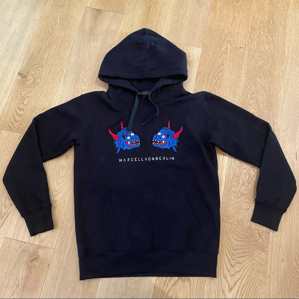 Marcell Von Berlin Graphic Hoodie in Black & Blue